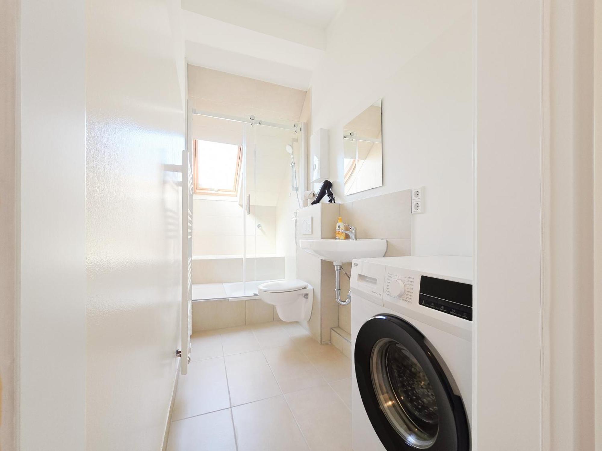 Tolstov - 4 - Maisonette - Balcony - 20 Min Messe Dus And Old Town Dus Apartment *