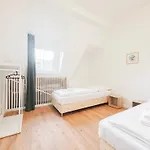 Apartment Tolstov - 4 - Maisonette - Balcony - 20 Min Messe Dus And Old Town Dus *