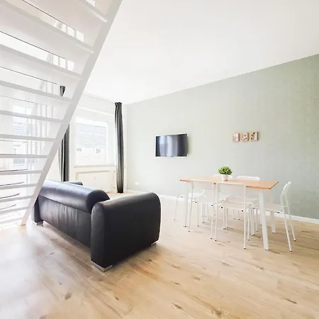 Appartement Tolstov - 4 - Maisonette - Balcony - 20 Min Messe Dus And Old Town Dus *