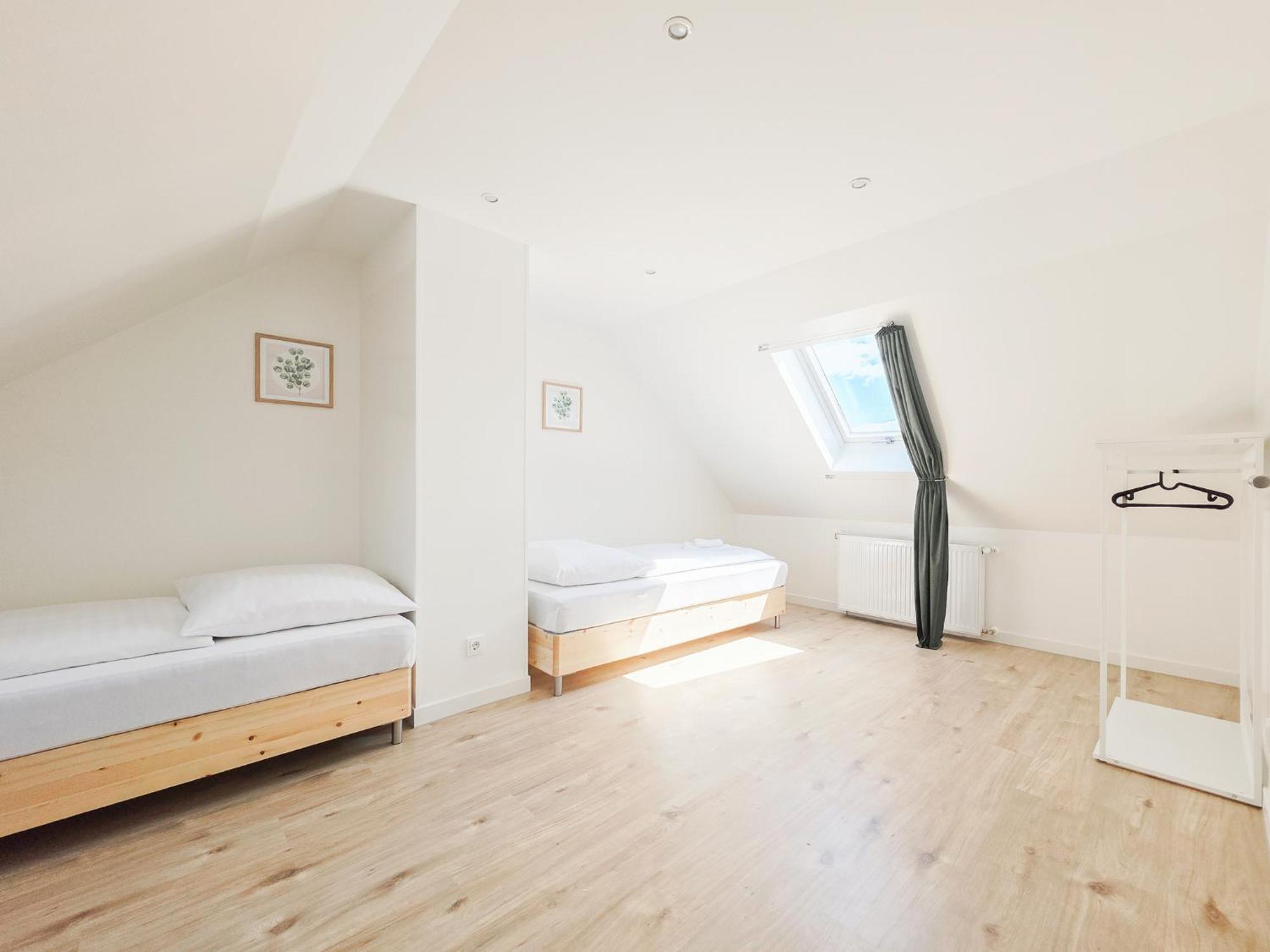 Apartment Tolstov - 4 - Maisonette - Balcony - 20 Min Messe Dus And Old Town Dus Dusseldorf